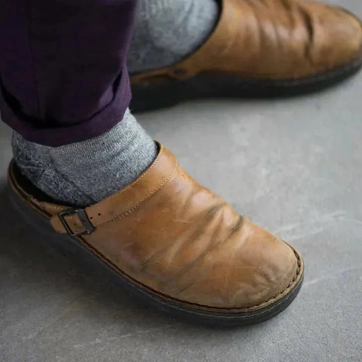 Alfaro | Pantoufles en cuir souple pour hommes | Tendance - Douxora